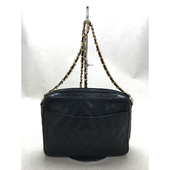 Chanel Chain Shoulder Bag Leather Black - Picture 4 of 6